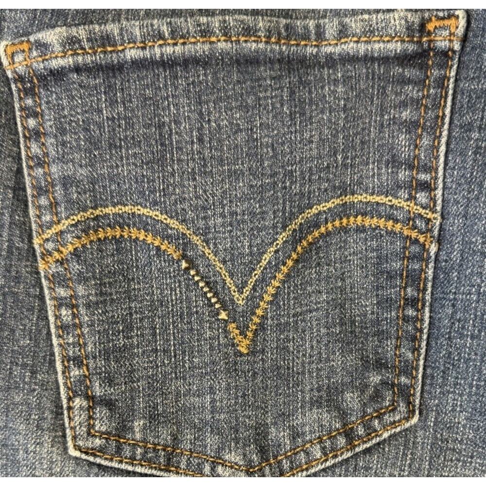Levi's Women's Blue Denim Stretch 515 Boot Cut Jeans Dark Wash Size 12 L - Picture 6 of 7